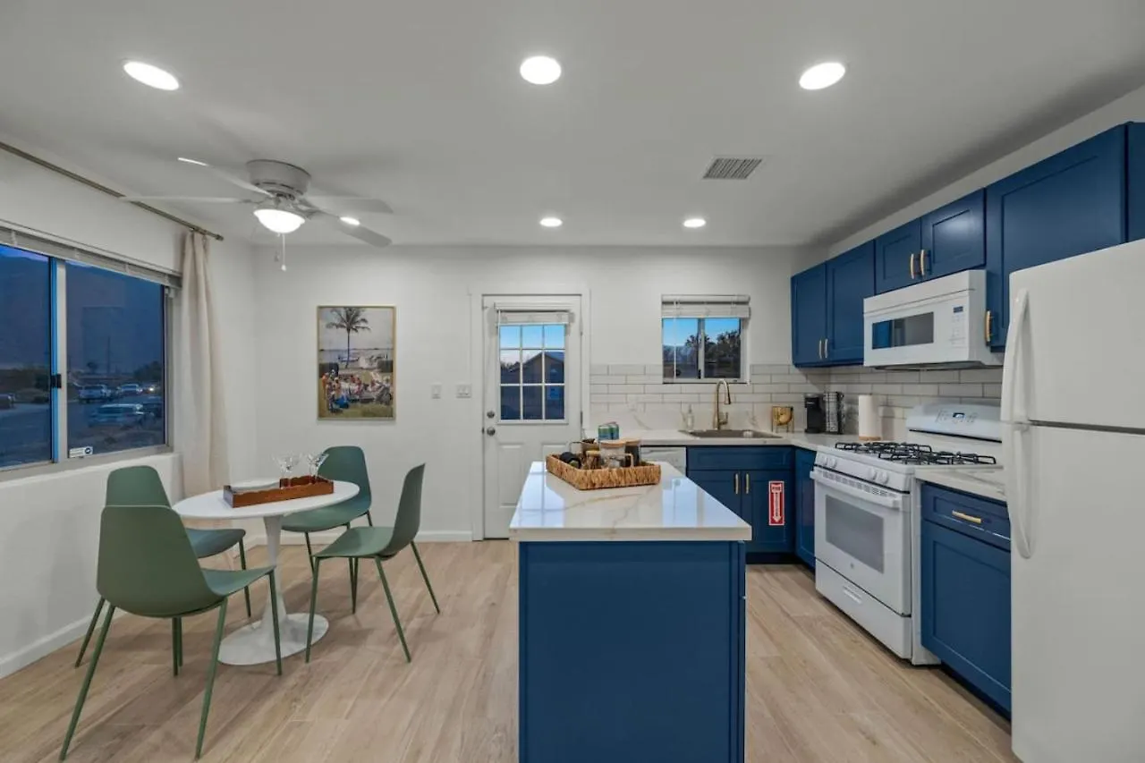 Holiday home Sunview Paradise By Rather Be Properties Palm Springs